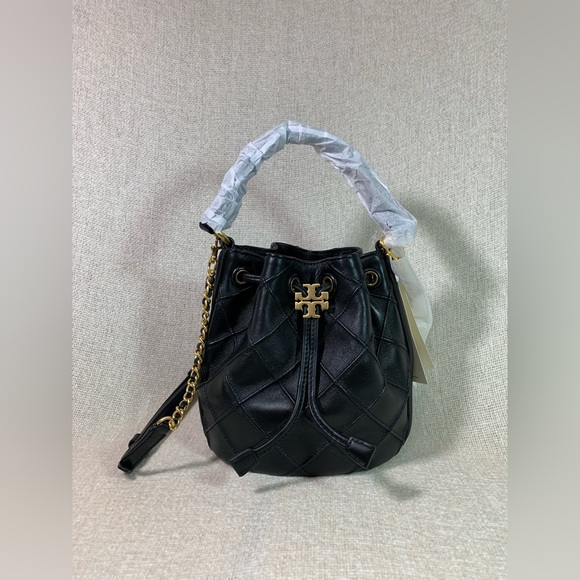 Tory Burch Soft Fleming Small Bucket Bag Black Quilted Leather Crossbody - Picture 2 of 16